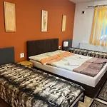 Pensión Florida 4*