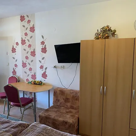 弗洛里达一室公寓旅馆 Štúrovo