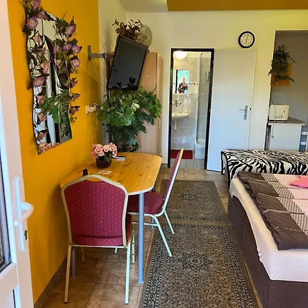 弗洛里达一室公寓旅馆