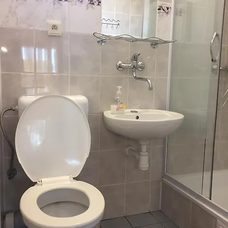 弗洛里达一室公寓旅馆 招待所 4*